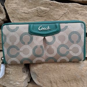 Brand new green and tan Coach "Ashley" wallet